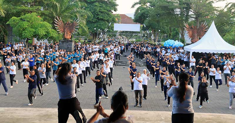 Meriahkan HUT ke-3 Kepemimpinan Tamba-Ipat, Pemkab Jembrana Gelar Lomba Senam Nangun Sad Kerthi Bali