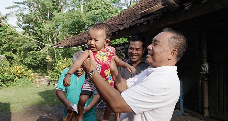 Kawal Program BAAS, Bupati Tamba dan Wabup Ipat Kompak Kunjungi Anak Stunting