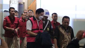 tersangka komoditas timah