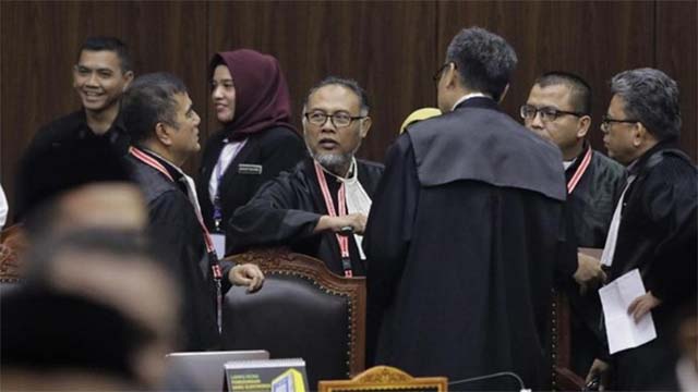 Sidang MK, Bambang Wijayanto Walk Out saat Eddy Hiariej Maju Bicara sebagai Ahli Prabowo