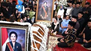 JOKOWI TAKZIAH