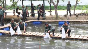 Keramba Apung Kodim Lamongan Mampu Optimalkan Ketahanan Pangan