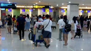Pergerakan Penumpang di Bandara