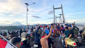 Timnas Indonesia Taklukkan Korsel, Ratusan Warga di Ambon Pawai