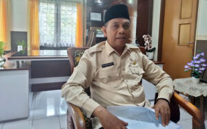 Kepala Bapenda Lobar, H. Muhammad Adnan.