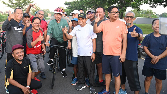 Di Mataram, Presiden Jokowi Gowes Sepeda Bambu