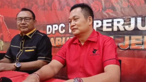pdip golkar