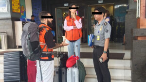 Badung Bule menunggu deportasi