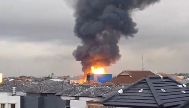 gudang LPG terbakar