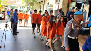 operasi antik agung