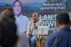 Hj. Nurhidayah Lounching Buku