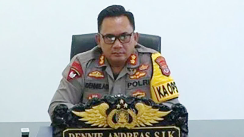 Kapolres Kabupaten Seram Bagian Barat, AKBP Dennie Andreas Dharmawan