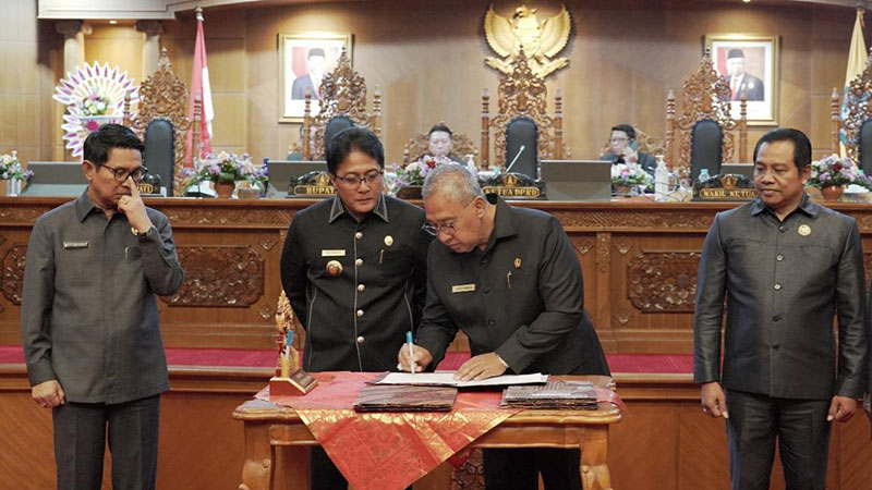 Penutupan sidang paripurna