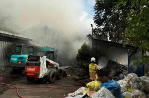 SAMTAKU TERBAKAR