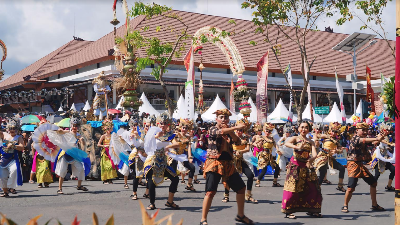 pawai budaya jembrana