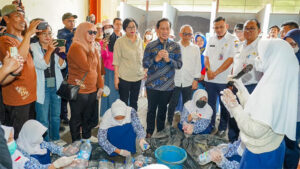 MENTERI LINGKUNGAN