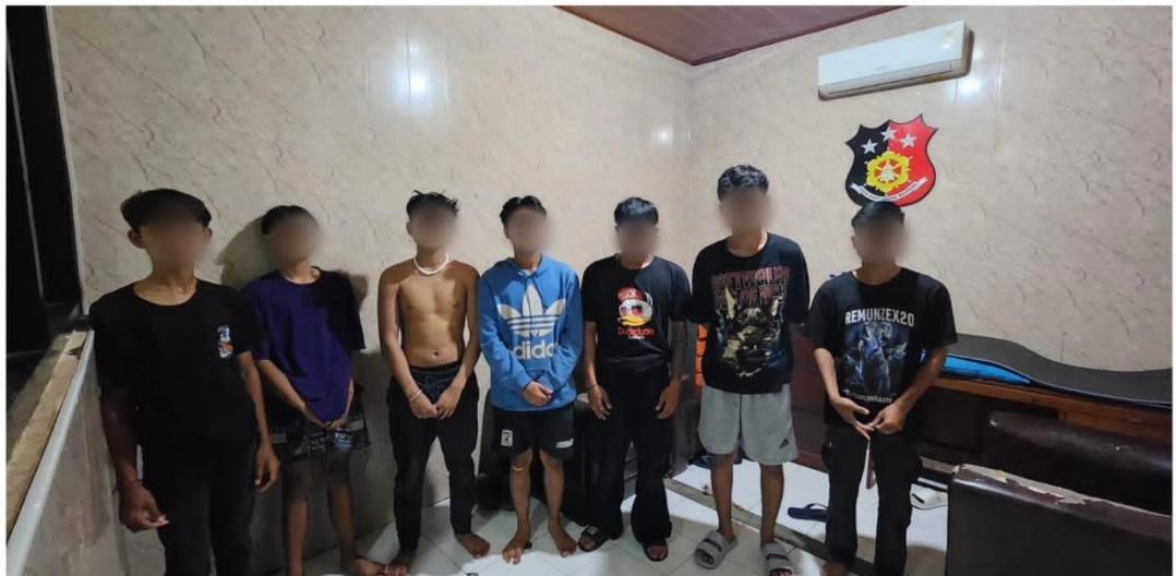 Kelompok yang benrok di Kerobokan