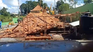 03592 Badung Bale Pesandekan Robong