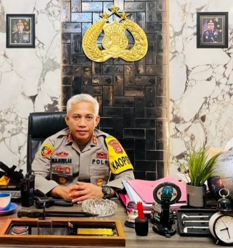 Kapolres-Buru-Selatan-AKBP