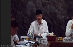 Menteri Yandri