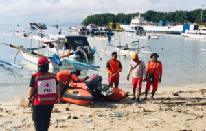 Tim SAR saat lakukan pencarian korban hilang di Gunung Agung