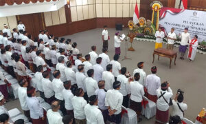 pelantikan pejabat pemprov bali