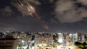 serangan iran ke israel