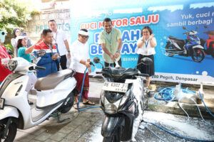 Wakil Wali Kota, Kadek Agus Arya Wibawa melauching program Schizophrenia Entrepreneur, di rumah berdaya Kota Denpasar, Rabu (20/8/2025). (