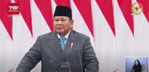 Presiden Prabowo Subianto menyampaikan pidatonya pada sidang tahunan MPR RI, Jumat (15/8/2025). Foto: Screenshoot kanal Youtube DPR RI).
