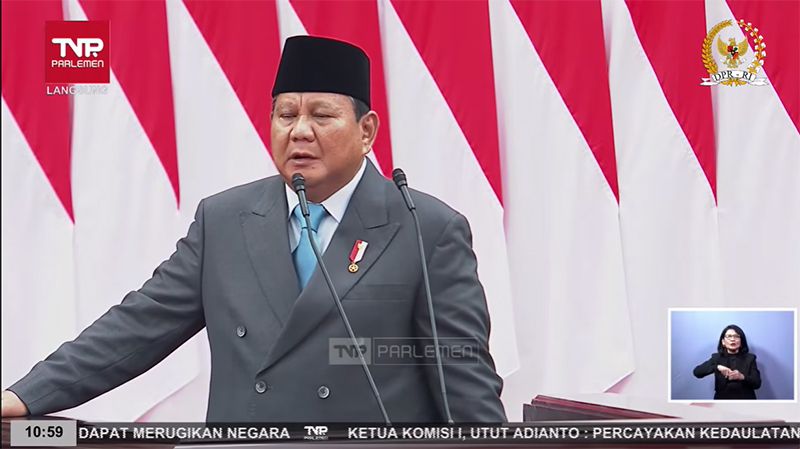 Presiden Prabowo Subianto menyampaikan pidatonya pada sidang tahunan MPR RI, Jumat (15/8/2025). Foto: Screenshoot kanal Youtube DPR RI).