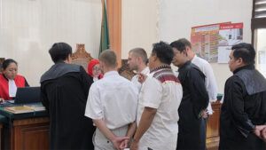 Suasana sidang kasus pabrik narkoba di Pengadilan Negeri Denpasar, Selasa (19/8/2025). (Foto: Istimewa)