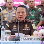 Jampidsus Febrie Adriansyah