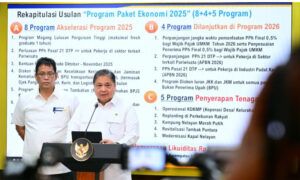 Menteri Koordinator Bidang Perekonomian Airlangga Hartarto memberikan keterangannya kepada awak media, di Istana Kepresidenan, Jakarta, pada Senin, 15 September 2025.