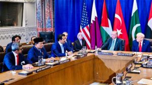 Presiden Republik Indonesia, Prabowo Subianto, menghadiri Multilateral Meeting on the Middle East atas undangan Presiden Amerika Serikat, Donald Trump di Ruang Konsultasi Dewan Keamanan Perserikatan Bangsa-Bangsa (PBB), New York, pada Selasa, 23 September 2025. Foto: BPMI Setpres/Laily Rachev