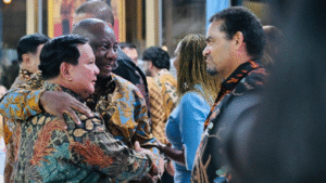 Presiden Republik Indonesia, Prabowo Subianto menggelar jamuan santap malam kenegaraan untuk Presiden Republik Afrika Selatan, Matamela Cyril Ramaphosa di Halaman Tengah Istana Kepresidenan, Jakarta, pada Rabu, 22 Oktober 2025.