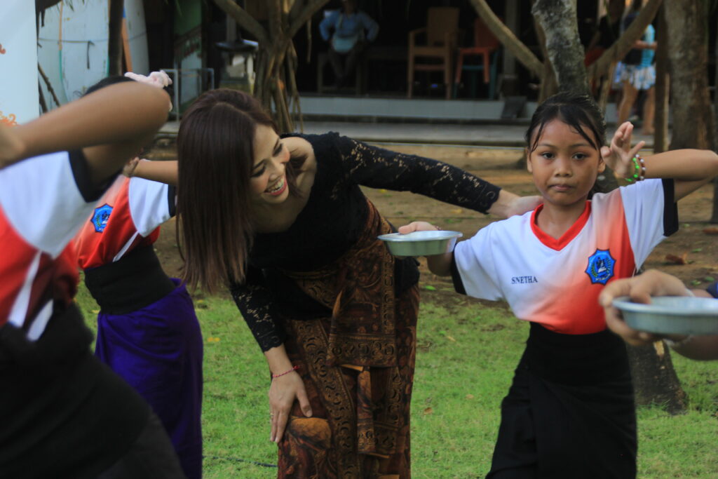 Tari Pendet Massal 100 Anak, Siap Warnai The Nusa Dua Festival 2025, Simbol Harmoni Budaya dan Generasi Muda