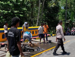 Lokasi Kecelakaan di Jalan Trans Seram, Jembatan Wasisinualu Desa Salamahu, Kecamatan Tehoru, Kabupaten Maluku Tengah.