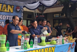 Direktorat Reserse Narkoba Polda Bali memusnahkan barang bukti narkotika, hasil pengungkapan kasus periode Oktober–November 2025. (Foto: Istimewa)