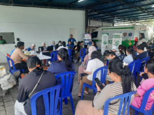 Suasana kegiatan pemeriksaan Deteksi Dini Kanker Leher Rahim melalui tes HPV DNA gratis yang digelar RSU Bhakti Rahayu Denpasar bekerja sama dengan Tirta Medical Centre, Rabu (24/12). (Foto: M-011)