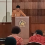 Anggota Fraksi Golkar DPRD Bali, I Nyoman Wirya, dalam Sidang Paripurna DPRD Bali, Senin (15/12/2025) di Kantor Gubernur Bali.