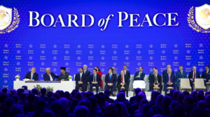 Presiden Republik Indonesia, Prabowo Subianto menjadi salah satu pemimpin negara yang menandatangani Board of Peace (BoP) Charter pada Kamis, 22 Januari 2026 di Davos, Swiss.
