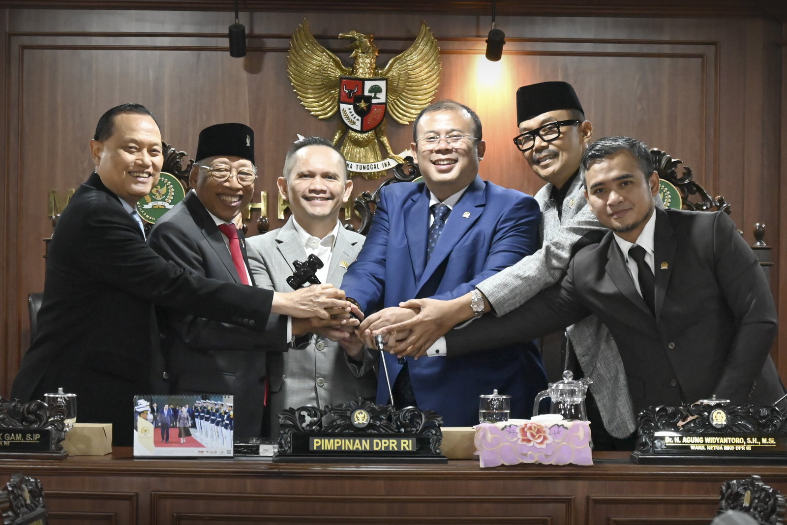 Wakil Ketua DPR RI, Cucun Ahmad Syamsurijal dalam rapat MKD DPR RI di Ruang Rapat MKD, Gedung Nusantara I, Kompleks Parlemen, Senayan, Jakarta, Selasa (27/1/2026). Foto: Mario/Mahendra