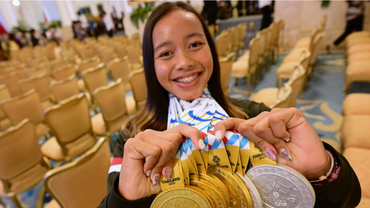 Presiden Prabowo Subianto memberikan penghargaan dan apresiasi kepada para atlet dan pelatih Indonesia yang telah mengharumkan nama bangsa pada ajang Sea Games ke-33 Thailand, di Istana Negara, Jakarta, pada Kamis, 8 Januari 2026.