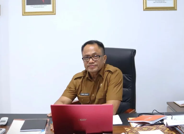 Juru bicara Pemerintah Provinsi Maluku, Kasrul Selang.