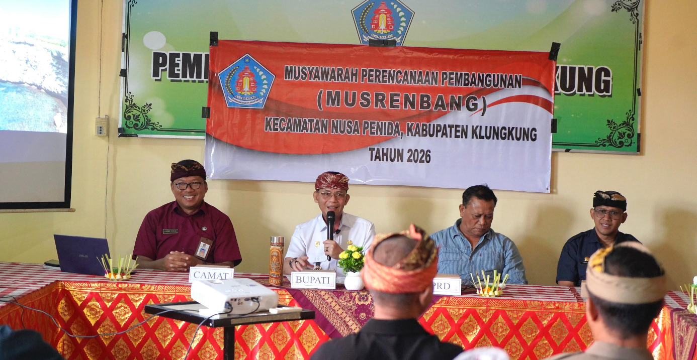 Bupati Klungung, I Made Satria saat menghadiri Musrenbang Kecamatan Nusa Penida di ruang rapat Kantor Camat Nusa Penida, Kamis (26/2/2026).