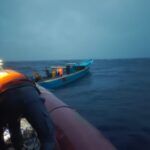 Tim SAR gabungan berhasil menyelamatkan 7 orang penumpang longboat di perairan antara Pulau Tayandu dan Pulau Kur, Maluku Tenggara.