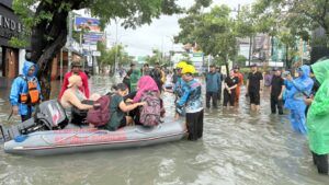 Banjir di Jalan Dewi Sri, Kuta Badung