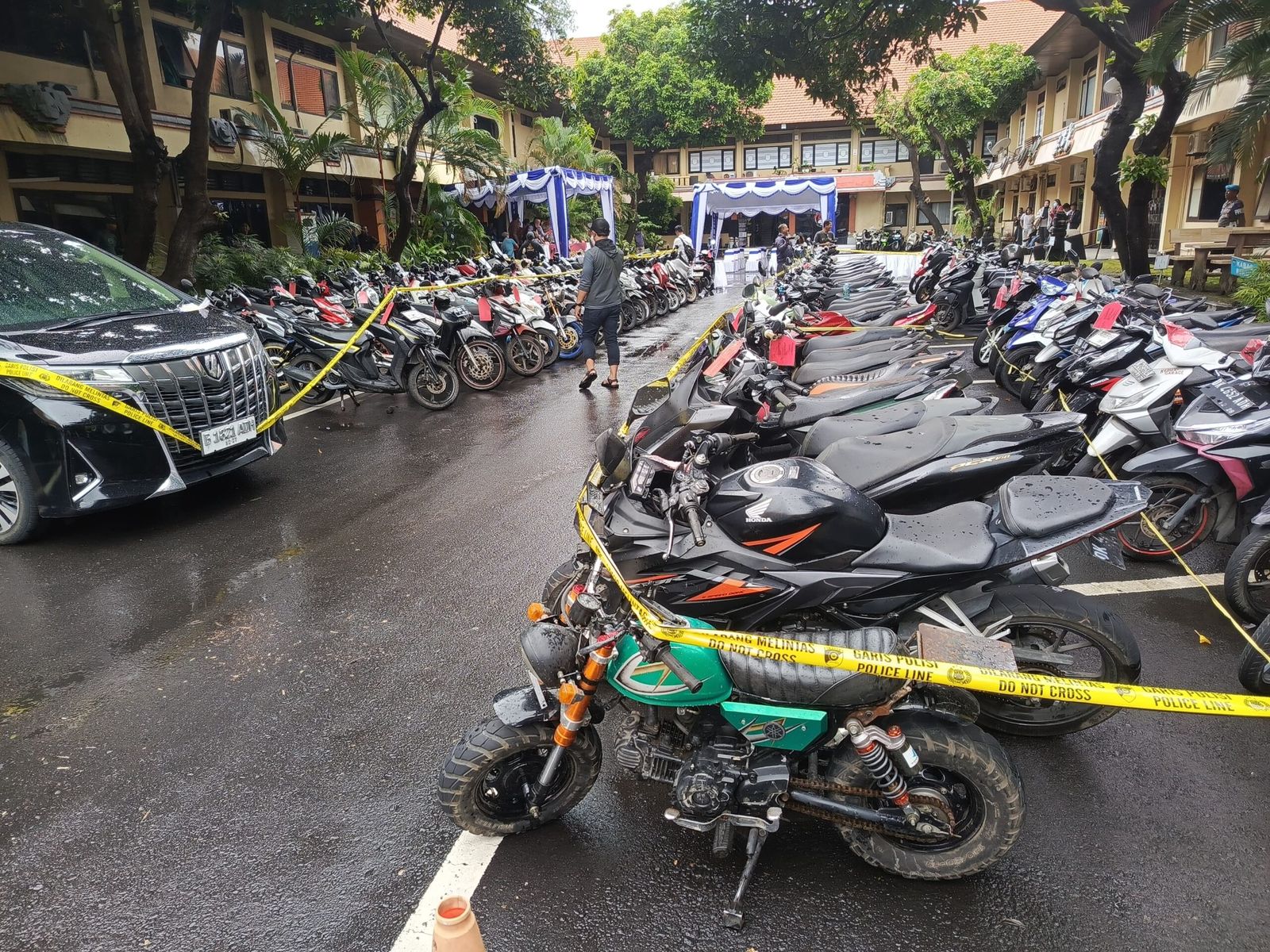 Barang bukti kendaraan curian