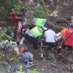 Pengendara Terjun ke Bawah Jembatan di Selemadeg, Tabanan