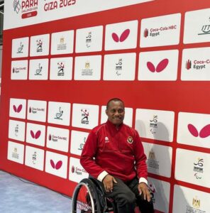 Barce Eynstend Layaba.